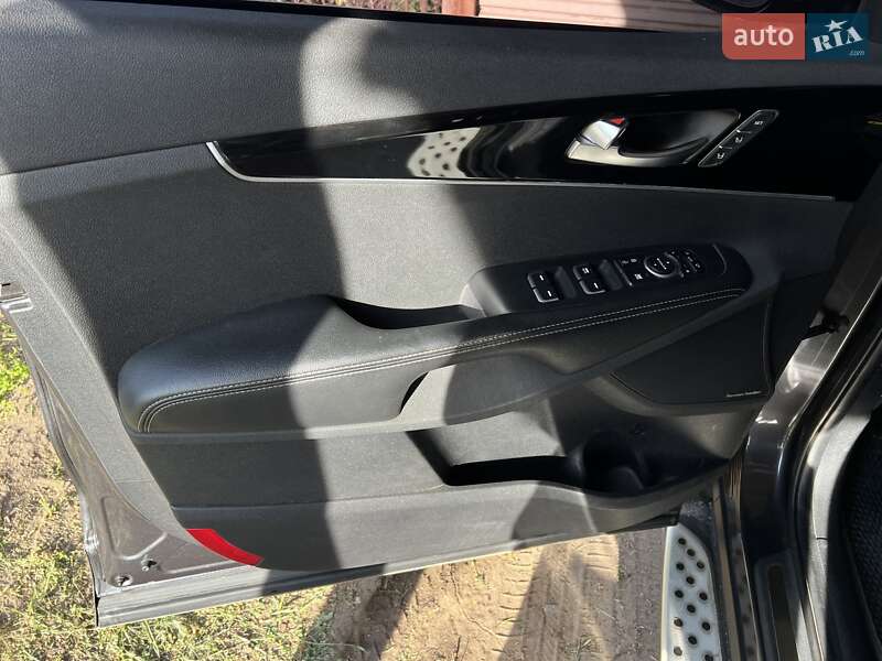 Внедорожник / Кроссовер Kia Sorento 2019 в Саврани фото 7 Внедорожник / Кроссовер Kia Sorento 2019 в Саврани