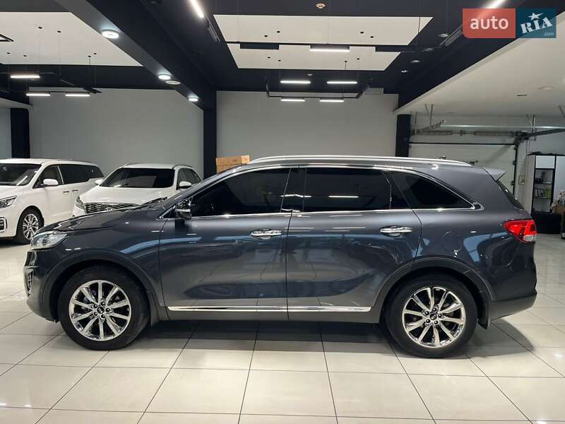Внедорожник / Кроссовер Kia Sorento 2015 в Одессе
