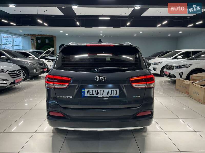 Внедорожник / Кроссовер Kia Sorento 2015 в Одессе