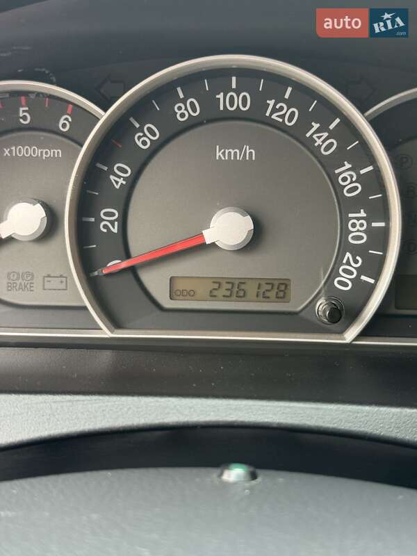 Позашляховик / Кросовер Kia Sorento 2006 в Дунаївцях фото 14 Позашляховик / Кросовер Kia Sorento 2006 в Дунаївцях