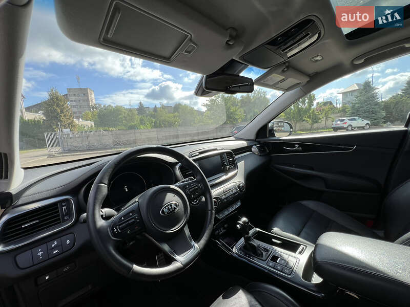 Позашляховик / Кросовер Kia Sorento 2017 в Луцьку фото 16 Позашляховик / Кросовер Kia Sorento 2017 в Луцьку