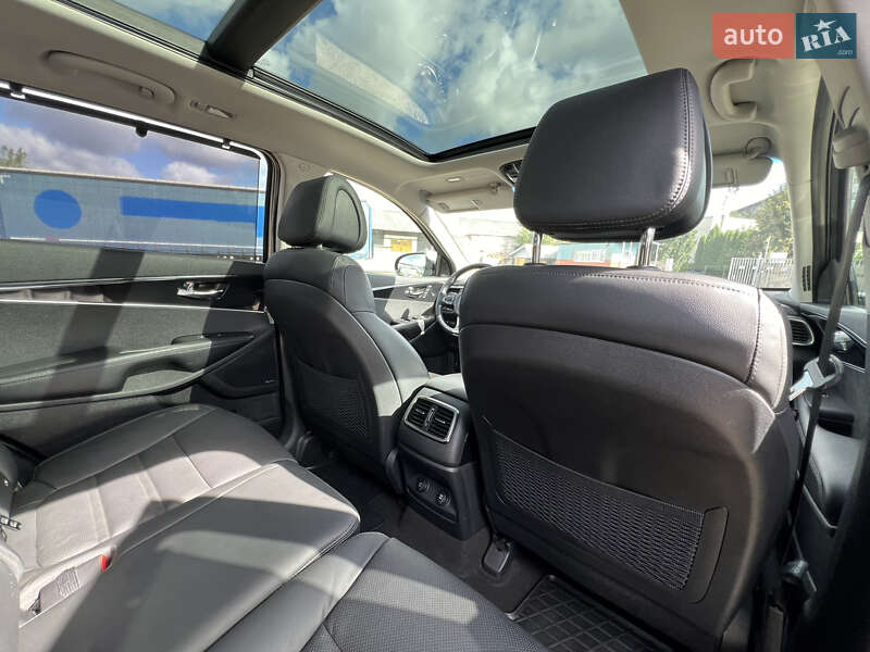 Позашляховик / Кросовер Kia Sorento 2017 в Луцьку фото 26 Позашляховик / Кросовер Kia Sorento 2017 в Луцьку