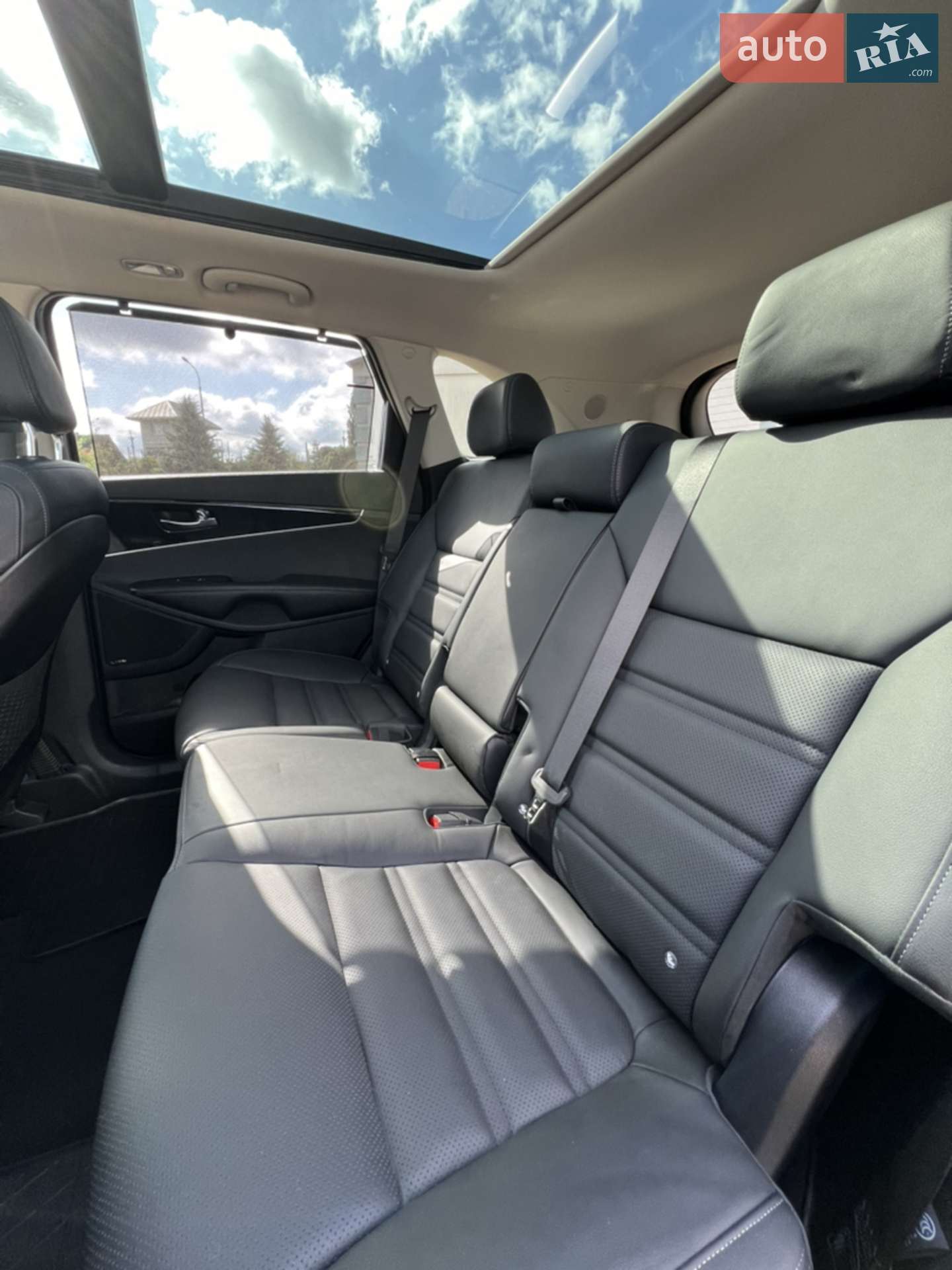 2017 Kia Sorento - мініатюра 28