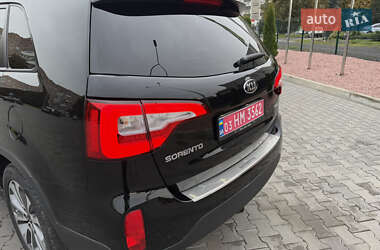 Внедорожник / Кроссовер Kia Sorento 2014 в 