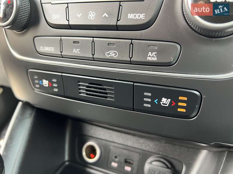 Позашляховик / Кросовер Kia Sorento 2014 в Івано-Франківську фото 85 Позашляховик / Кросовер Kia Sorento 2014 в Івано-Франківську