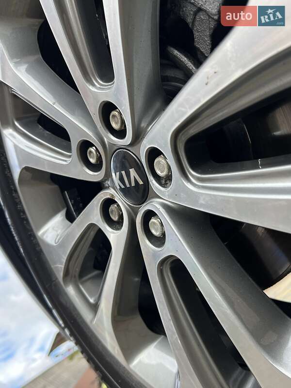 Позашляховик / Кросовер Kia Sorento 2014 в Івано-Франківську фото 111 Позашляховик / Кросовер Kia Sorento 2014 в Івано-Франківську