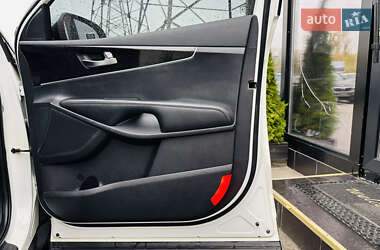 Внедорожник / Кроссовер Kia Sorento 2015 в 