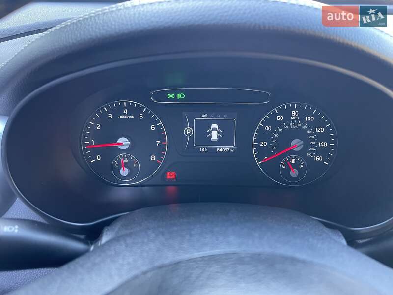 Внедорожник / Кроссовер Kia Sorento 2016 в Белой Церкви