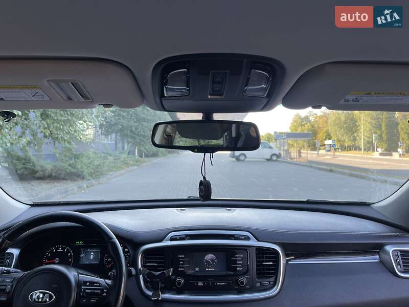 Внедорожник / Кроссовер Kia Sorento 2016 в Белой Церкви