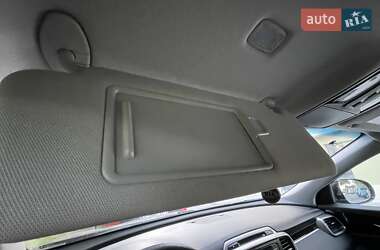 Внедорожник / Кроссовер Kia Sorento 2016 в 