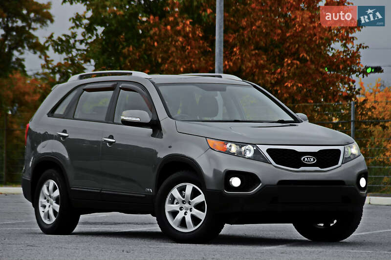 Внедорожник / Кроссовер Kia Sorento 2012 в Днепре