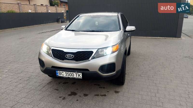 Позашляховик / Кросовер Kia Sorento 2012 в Львові