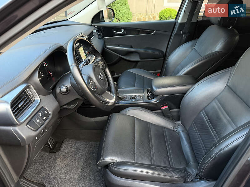 Внедорожник / Кроссовер Kia Sorento 2016 в Стрые фото 44 Внедорожник / Кроссовер Kia Sorento 2016 в Стрые
