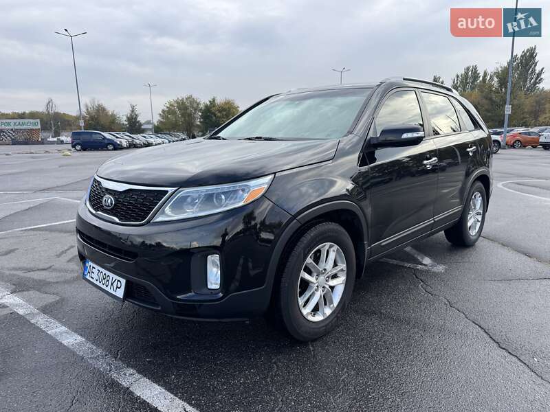 Внедорожник / Кроссовер Kia Sorento 2014 в Днепре