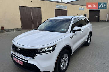 Позашляховик / Кросовер Kia Sorento 2021 в 