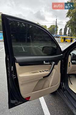 Внедорожник / Кроссовер Kia Sorento 2010 в 