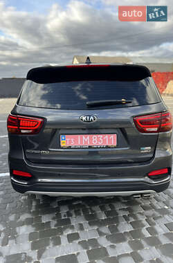Внедорожник / Кроссовер Kia Sorento 2018 в 