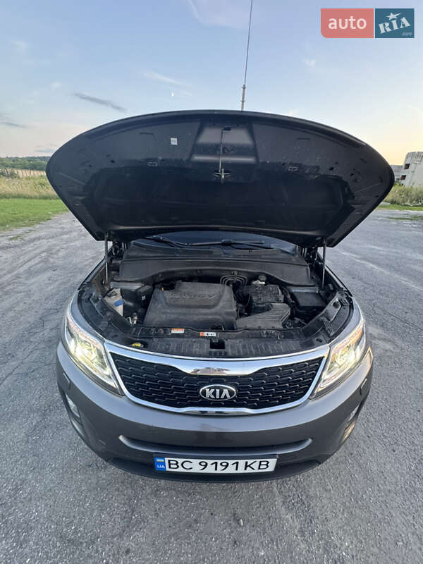 Внедорожник / Кроссовер Kia Sorento 2014 в Золочеве