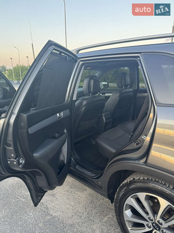 Внедорожник / Кроссовер Kia Sorento 2014 в Золочеве