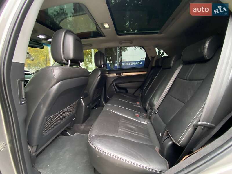 Внедорожник / Кроссовер Kia Sorento 2011 в Днепре