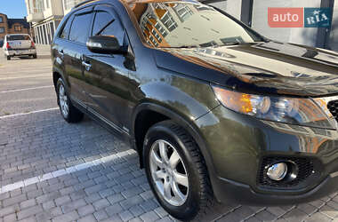 Внедорожник / Кроссовер Kia Sorento 2011 в 