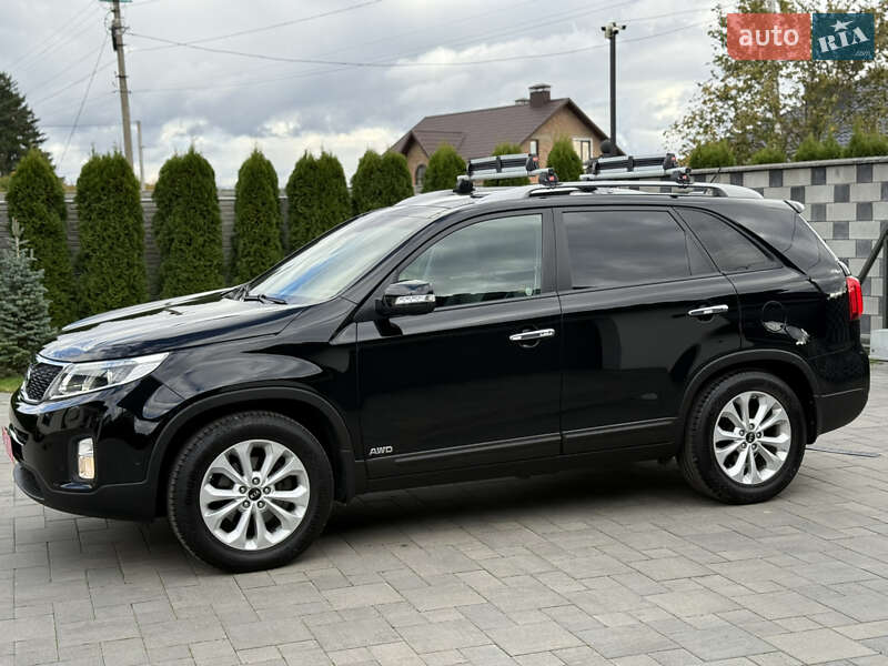 Внедорожник / Кроссовер Kia Sorento 2013 в Ровно