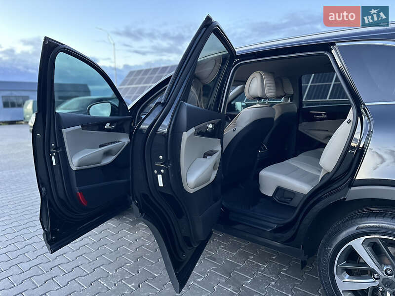 Внедорожник / Кроссовер Kia Sorento 2015 в Владимире
