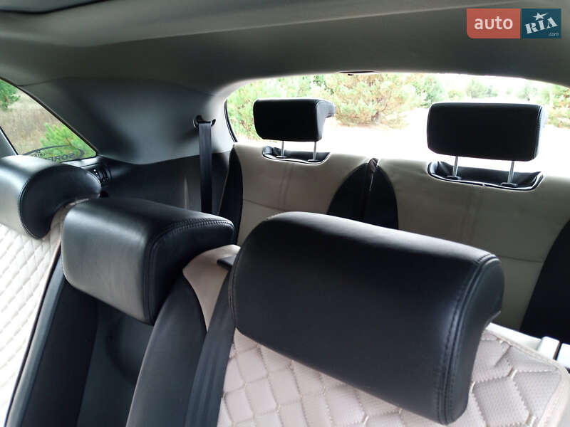 Внедорожник / Кроссовер Kia Sorento 2011 в Львове