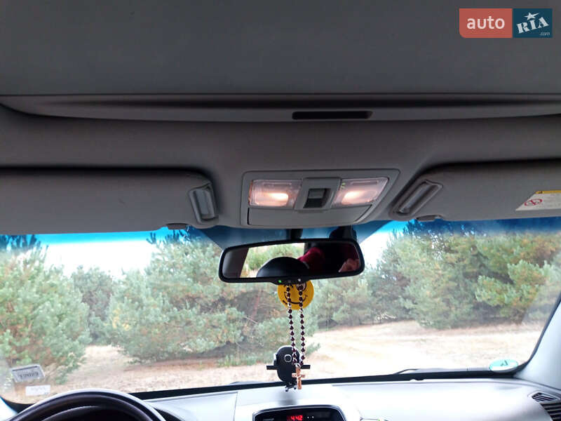 Внедорожник / Кроссовер Kia Sorento 2011 в Львове