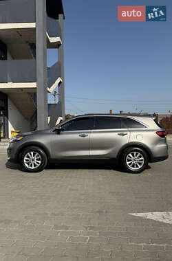 Внедорожник / Кроссовер Kia Sorento 2018 в 