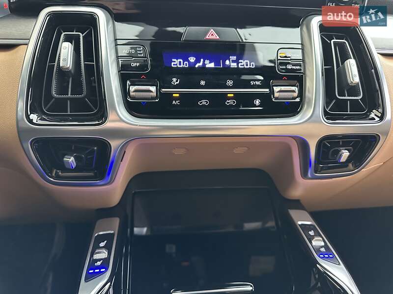 Позашляховик / Кросовер Kia Sorento 2021 в Києві фото 54 Позашляховик / Кросовер Kia Sorento 2021 в Києві
