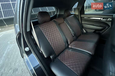 Позашляховик / Кросовер Kia Sorento 2012 в  фото 41 Позашляховик / Кросовер Kia Sorento 2012 в