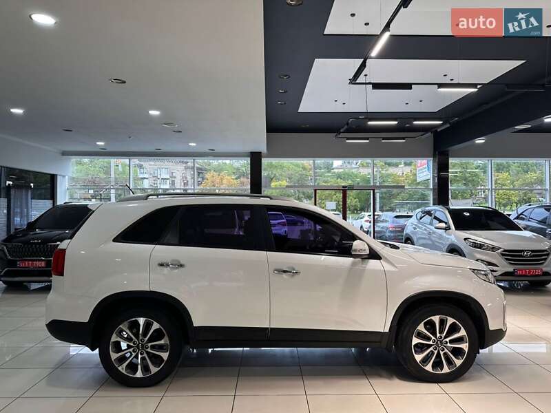 Внедорожник / Кроссовер Kia Sorento 2012 в Одессе