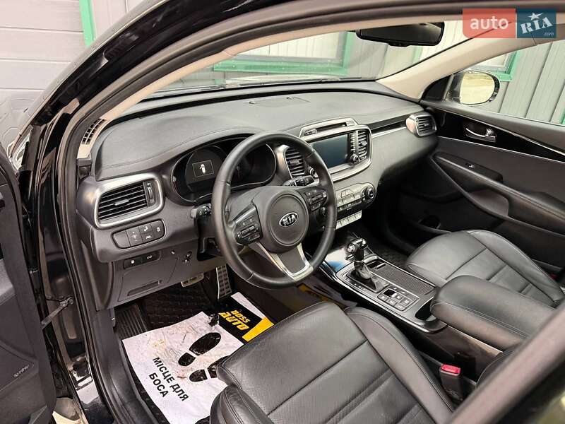 Внедорожник / Кроссовер Kia Sorento 2016 в Ивано-Франковске