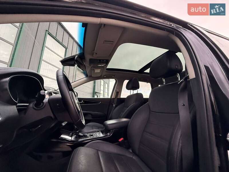 Внедорожник / Кроссовер Kia Sorento 2016 в Ивано-Франковске