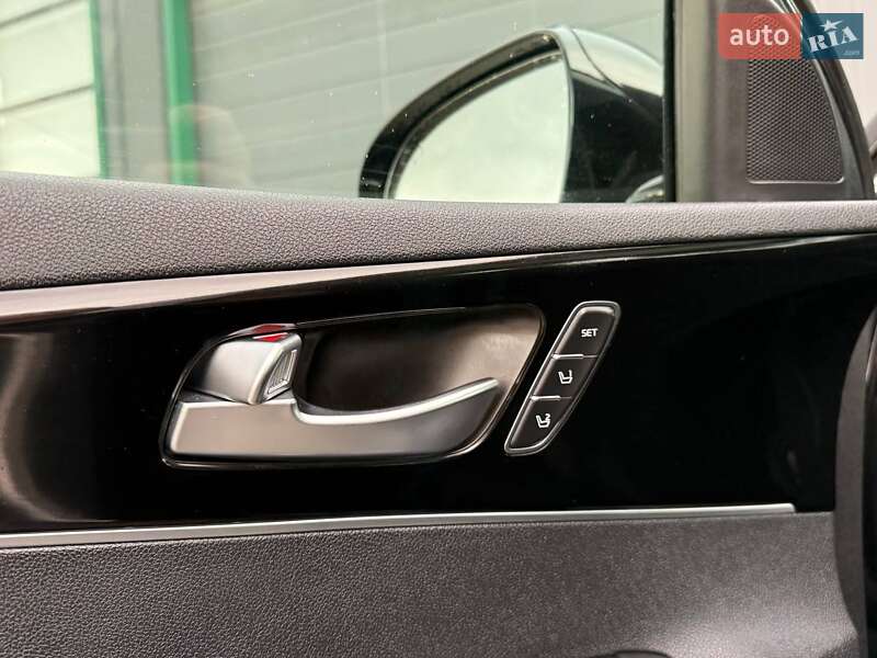 Внедорожник / Кроссовер Kia Sorento 2016 в Ивано-Франковске
