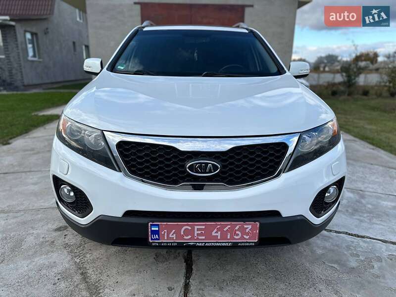 Внедорожник / Кроссовер Kia Sorento 2012 в Черкассах