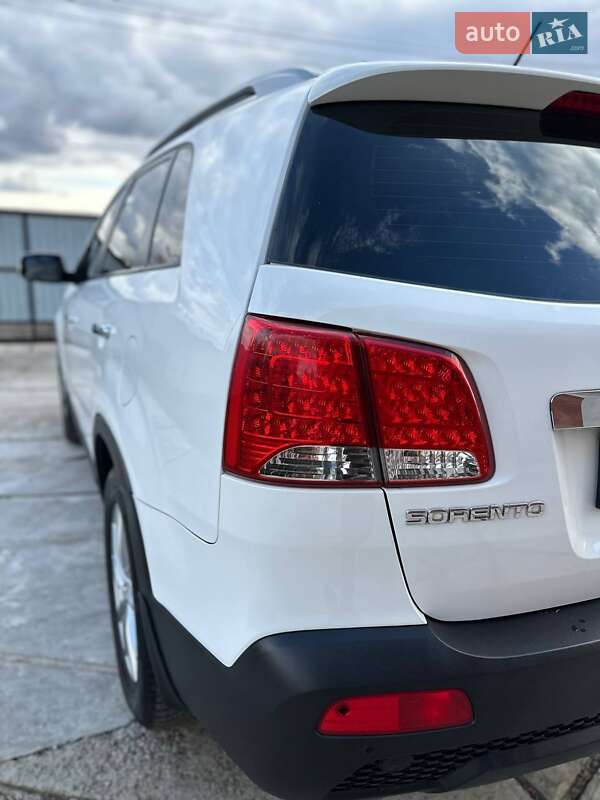 Внедорожник / Кроссовер Kia Sorento 2012 в Черкассах