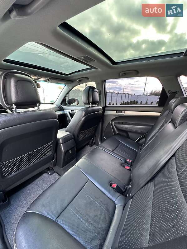 Внедорожник / Кроссовер Kia Sorento 2012 в Черкассах