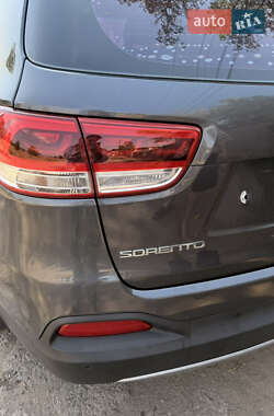 Внедорожник / Кроссовер Kia Sorento 2014 в 
