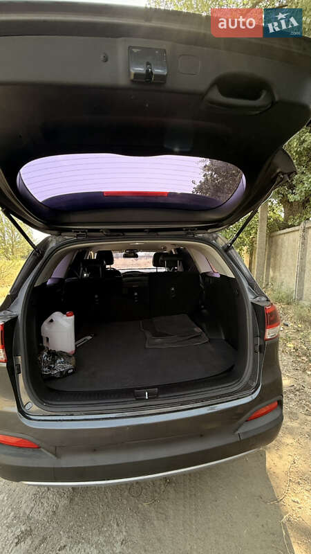 Позашляховик / Кросовер Kia Sorento 2014 в Білгороді-Дністровському фото 11 Позашляховик / Кросовер Kia Sorento 2014 в Білгороді-Дністровському