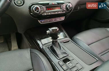 Внедорожник / Кроссовер Kia Sorento 2015 в 