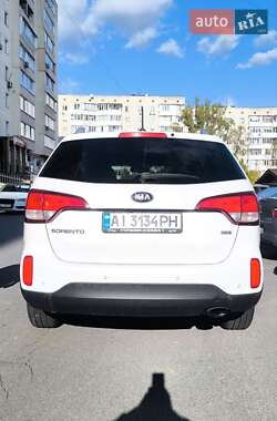 Позашляховик / Кросовер Kia Sorento 2013 в  фото 5 Позашляховик / Кросовер Kia Sorento 2013 в