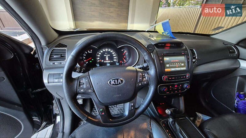Внедорожник / Кроссовер Kia Sorento 2013 в Одессе
