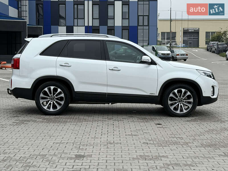 Внедорожник / Кроссовер Kia Sorento 2015 в Ровно