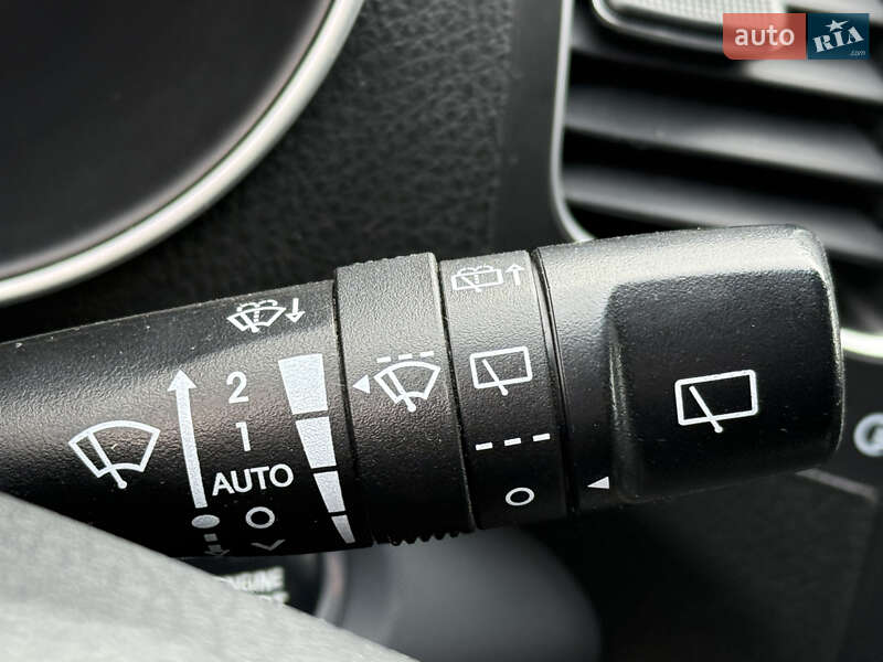 Внедорожник / Кроссовер Kia Sorento 2015 в Ровно