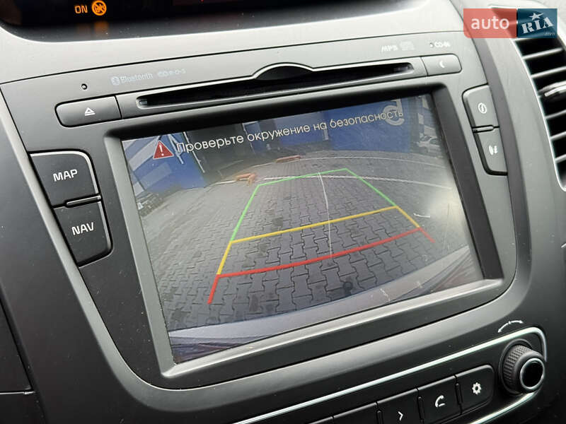 Внедорожник / Кроссовер Kia Sorento 2015 в Ровно