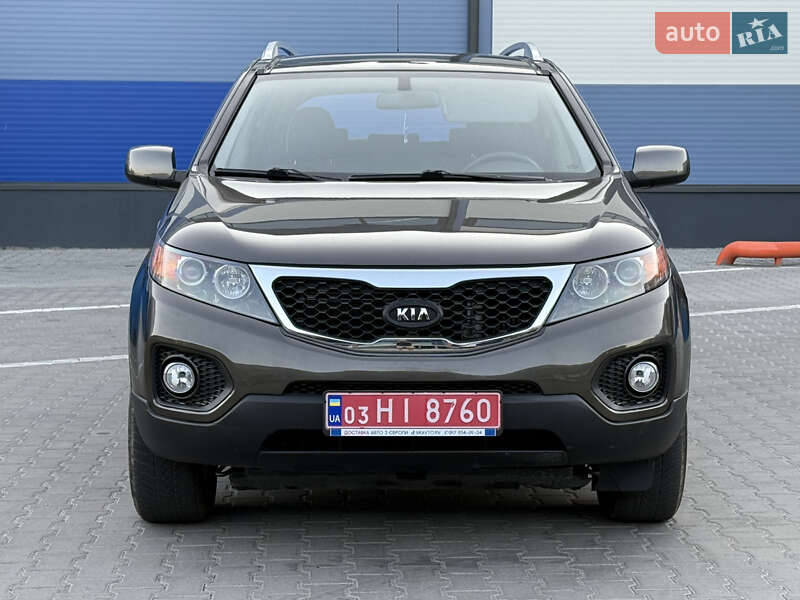 Внедорожник / Кроссовер Kia Sorento 2012 в Ровно