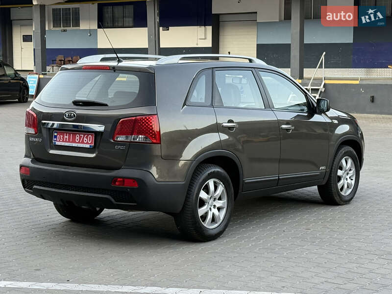 Внедорожник / Кроссовер Kia Sorento 2012 в Ровно