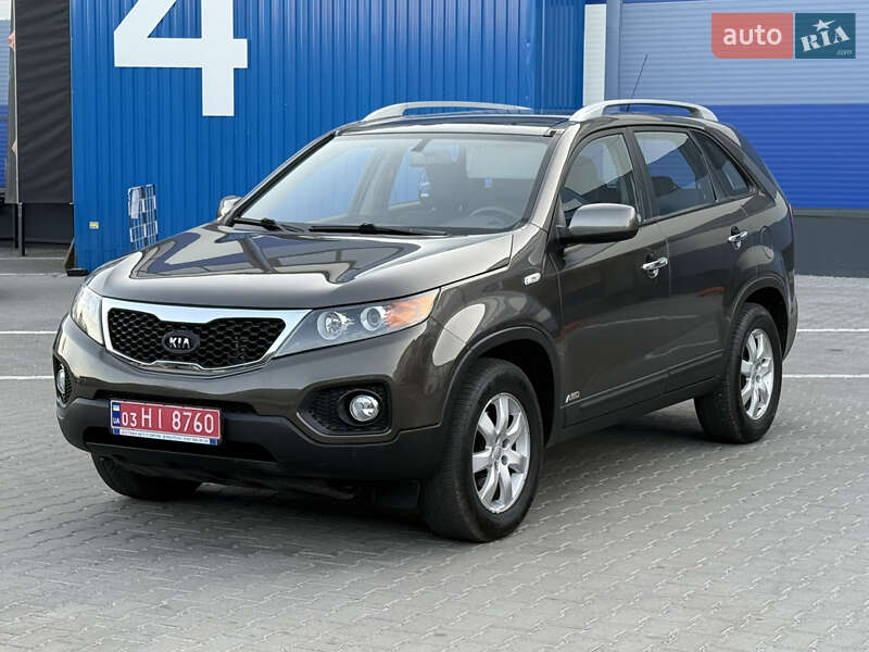 Внедорожник / Кроссовер Kia Sorento 2012 в Ровно